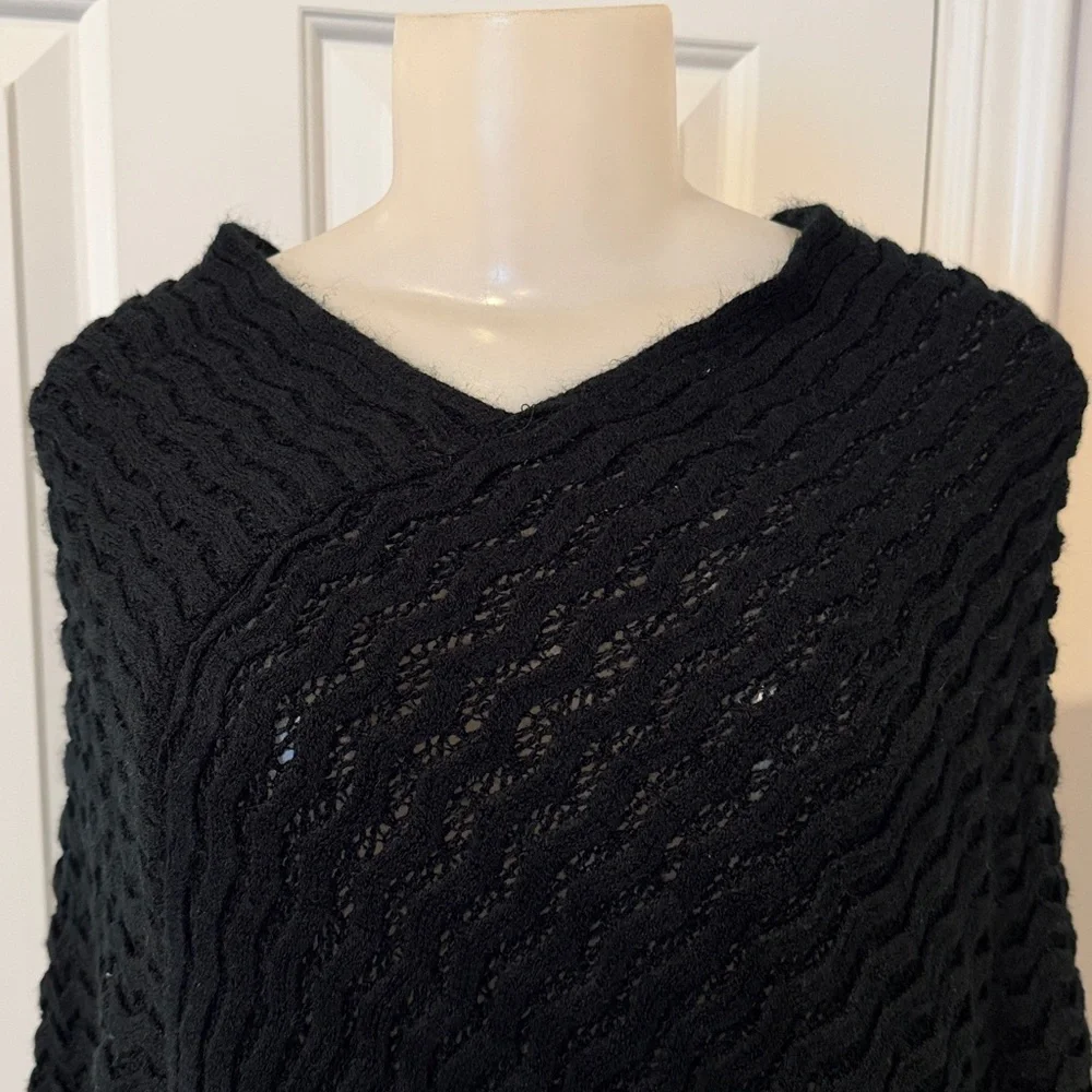 Black shawl super soft great condition